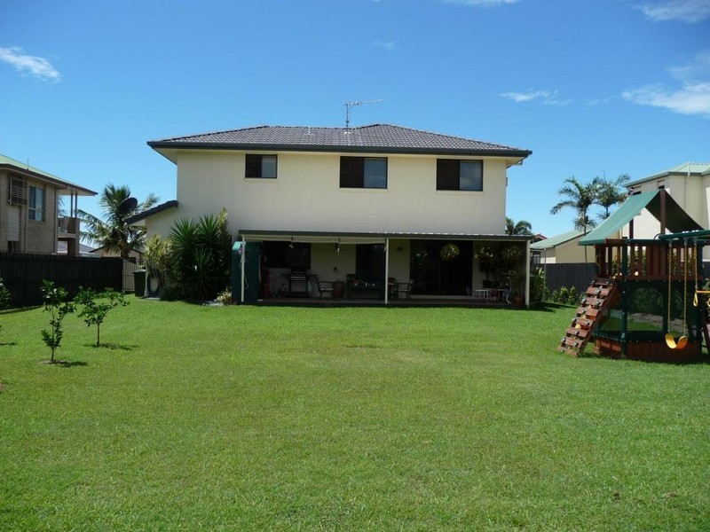 239 Barolin Esplanade, Coral Cove QLD 4670