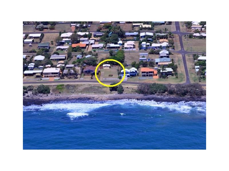 89 Sea Esplanade, Burnett Heads QLD 4670