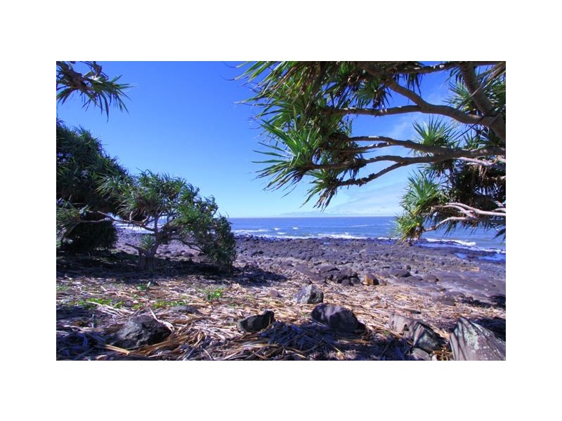89 Sea Esplanade, Burnett Heads QLD 4670