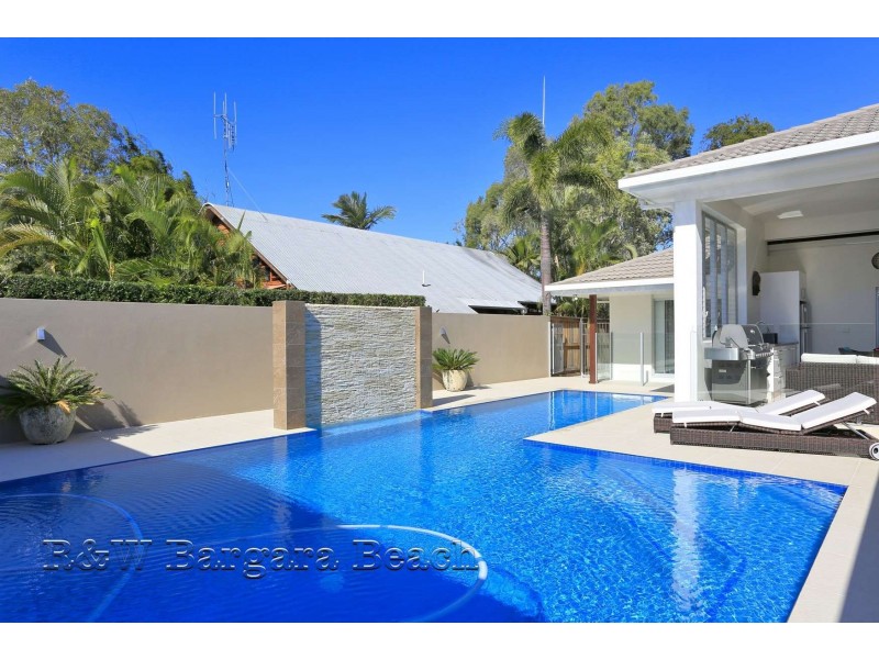 15 Dooley Street, Bargara QLD 4670