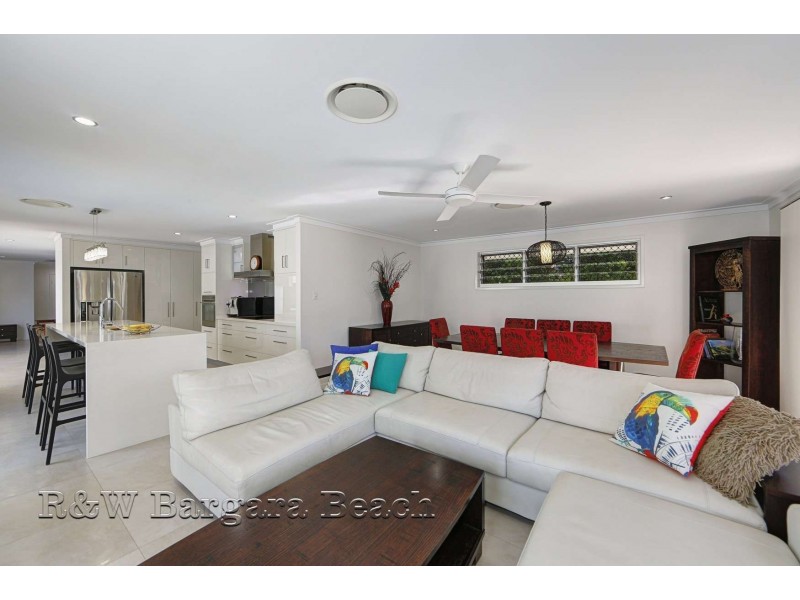 15 Dooley Street, Bargara QLD 4670