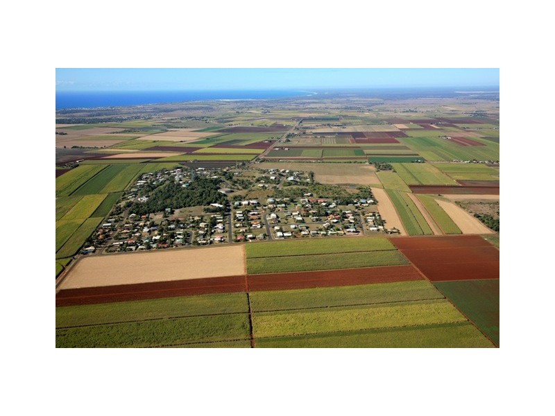 16 Martins Ct, Qunaba QLD 4670