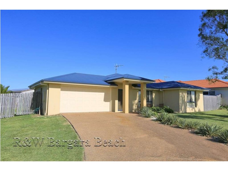 4 Betty Close, Coral Cove QLD 4670