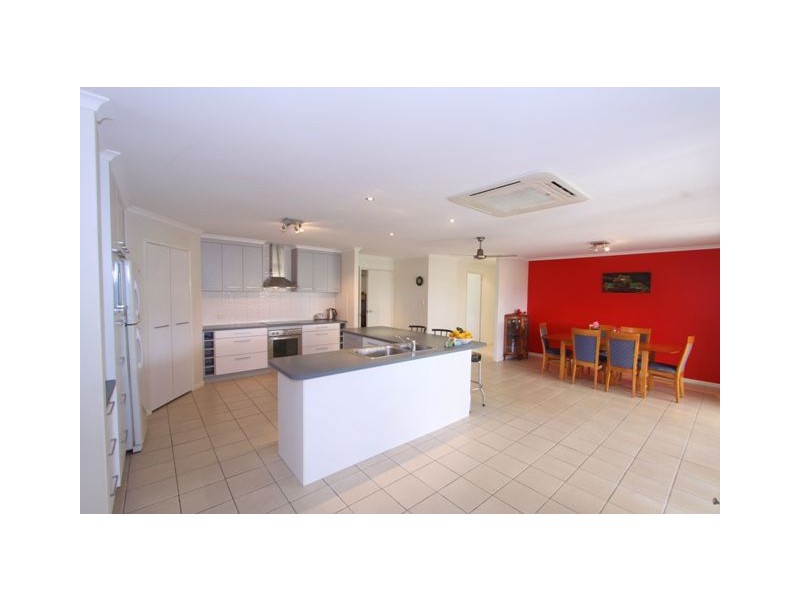 6 Cedar Street, Innes Park QLD 4670