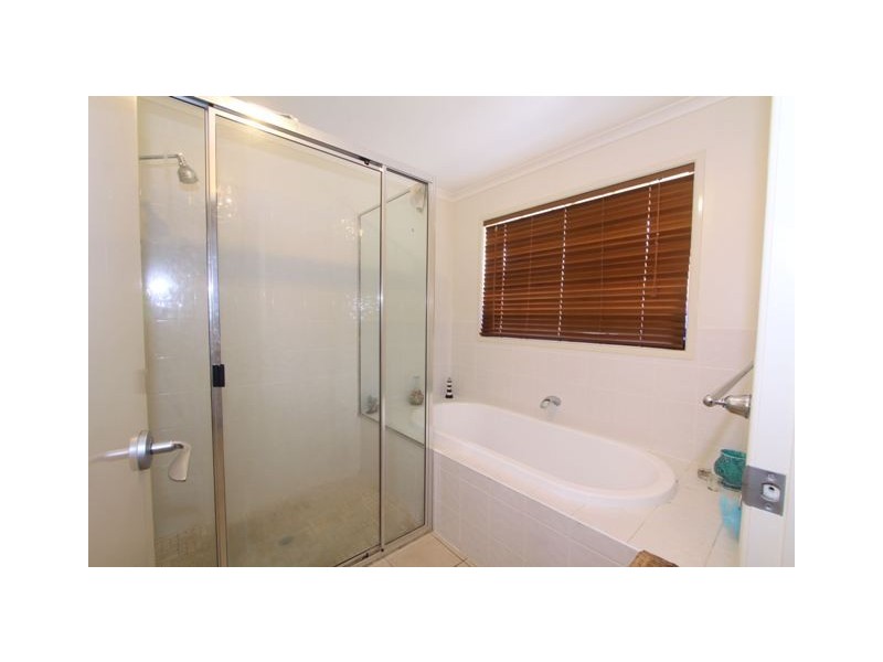 6 Cedar Street, Innes Park QLD 4670