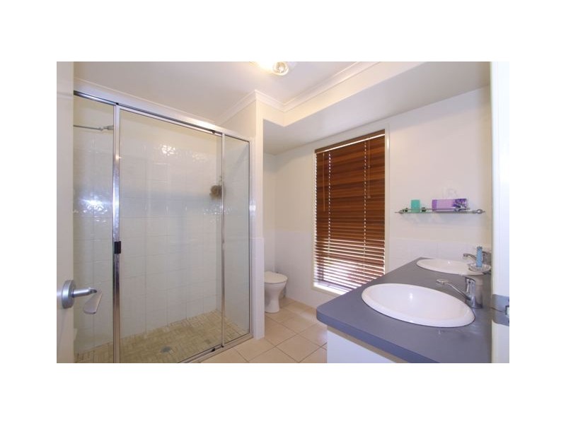 6 Cedar Street, Innes Park QLD 4670