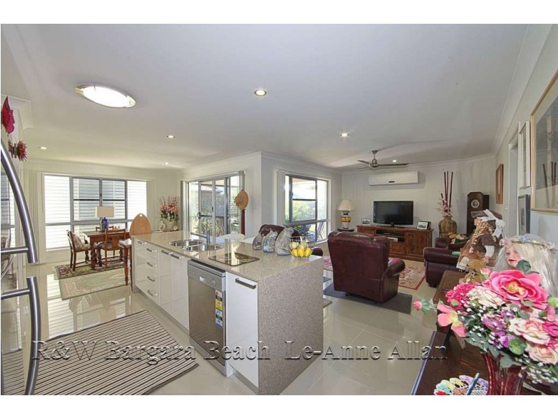 26 Watsons Road, Bargara QLD 4670