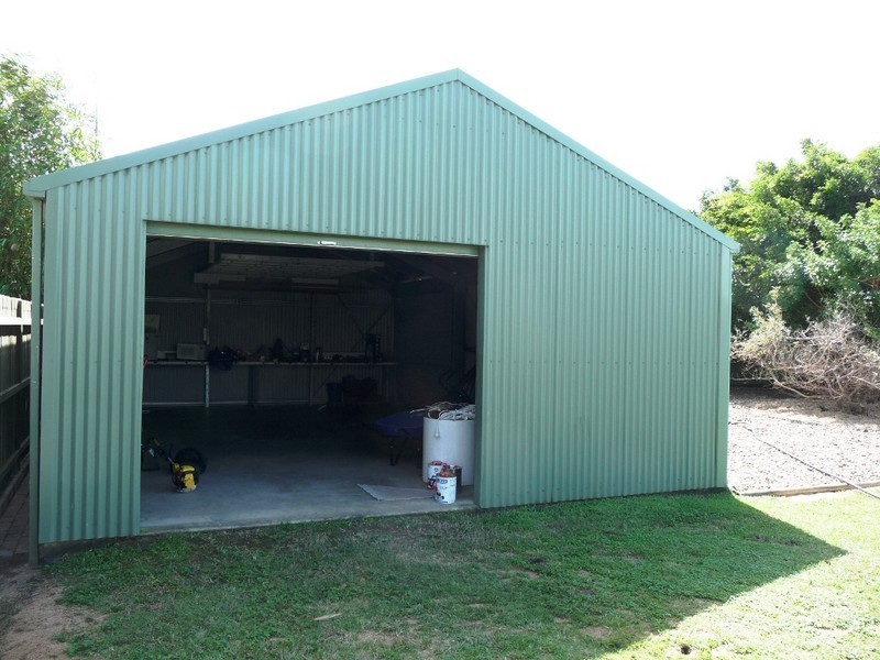 11 Schleger Street, Burnett Heads QLD 4670