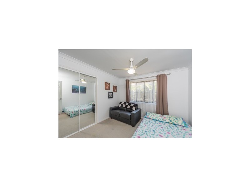 25 Chantelle Circuit, Coral Cove QLD 4670