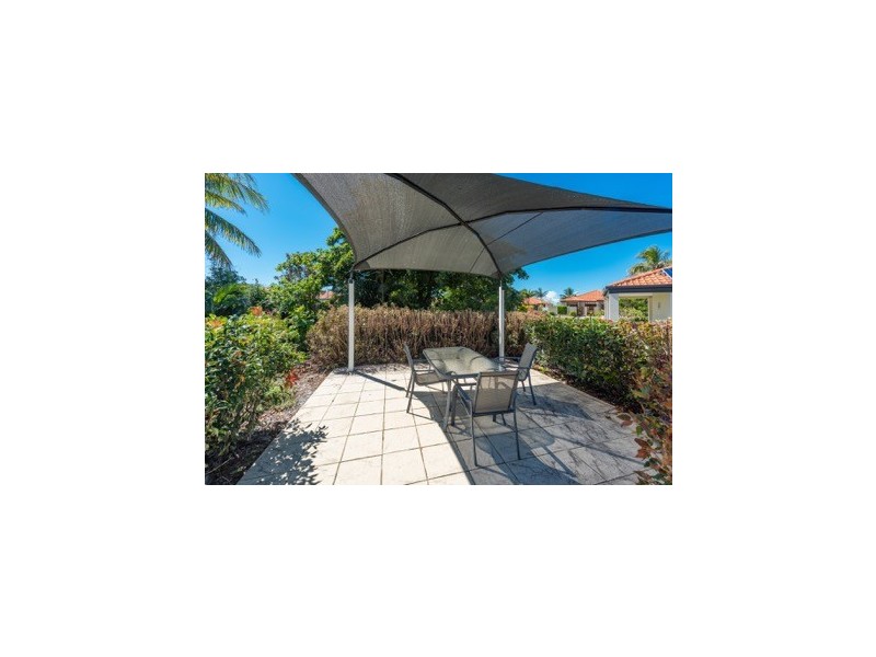 25 Chantelle Circuit, Coral Cove QLD 4670