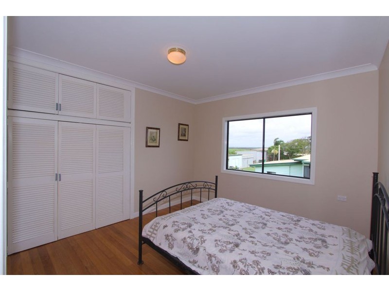 150 Windermere Road, Qunaba QLD 4670