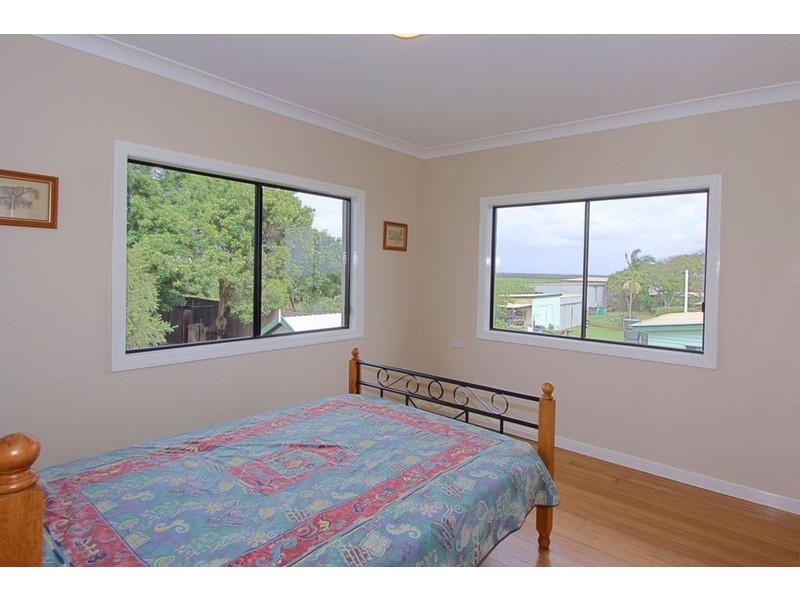 150 Windermere Road, Qunaba QLD 4670