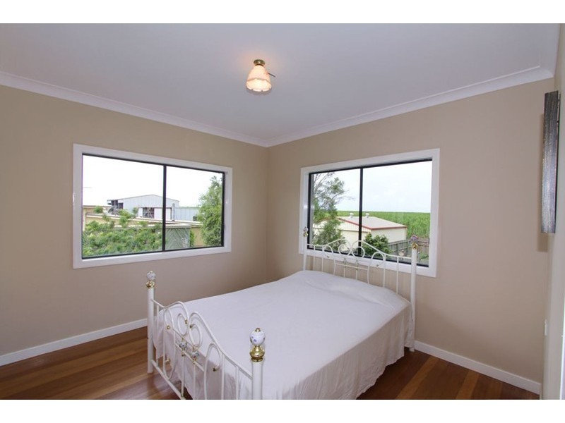 150 Windermere Road, Qunaba QLD 4670