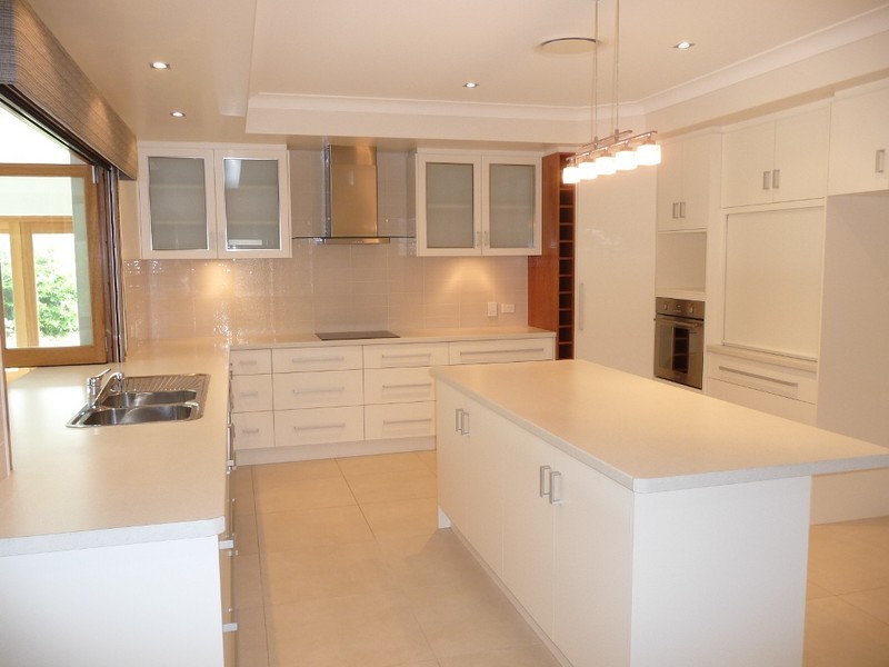 11 Sundance Place, Bargara QLD 4670