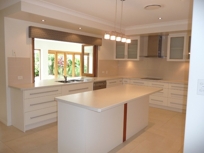 11 Sundance Place, Bargara QLD 4670