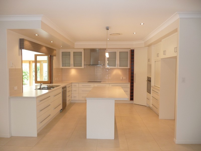 11 Sundance Place, Bargara QLD 4670