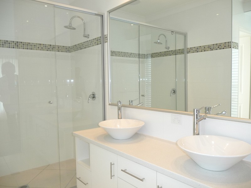 8 Chantilly Street, Bargara QLD 4670