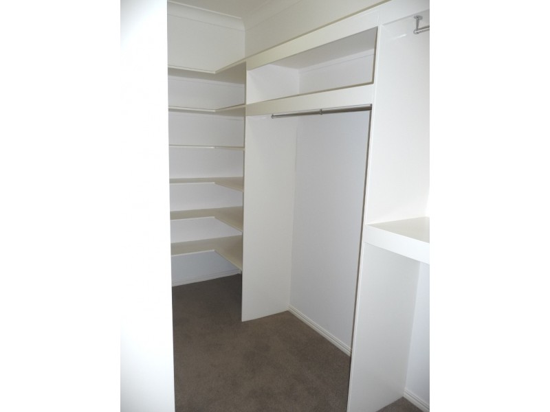 8 Chantilly Street, Bargara QLD 4670