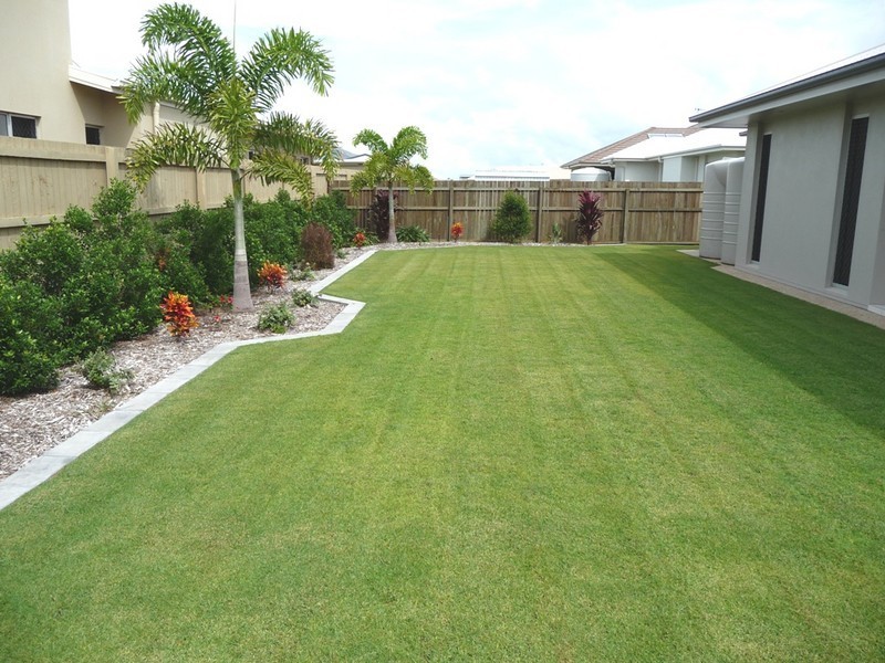 8 Chantilly Street, Bargara QLD 4670