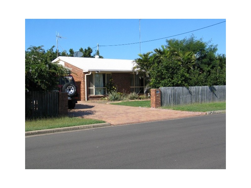 33 McCavanagh Street, Bargara QLD 4670