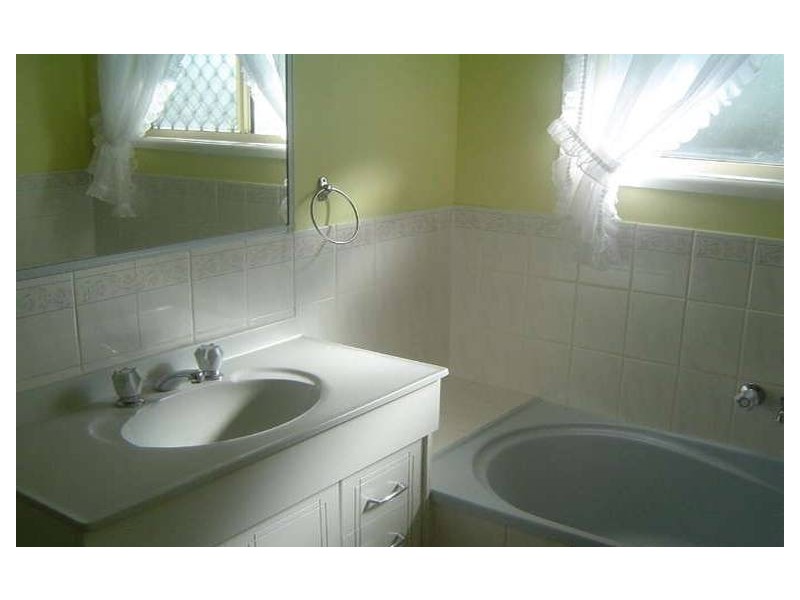 33 McCavanagh Street, Bargara QLD 4670