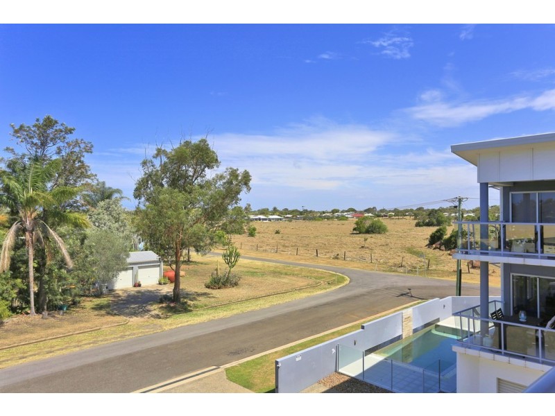 Unit 10, Beach Break, 6 McDougall Street, Bargara QLD 4670