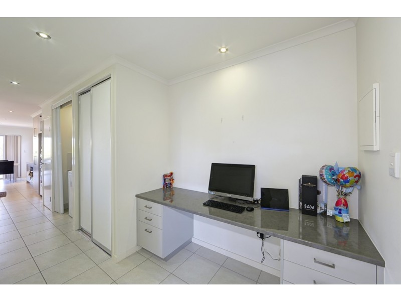 Unit 10, Beach Break, 6 McDougall Street, Bargara QLD 4670