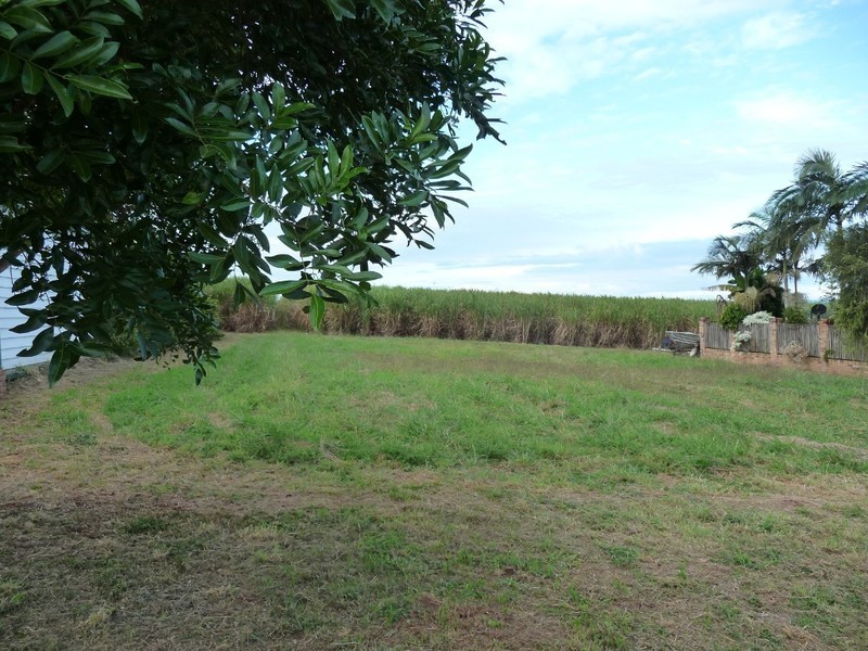 9 Hummock Road, Qunaba QLD 4670