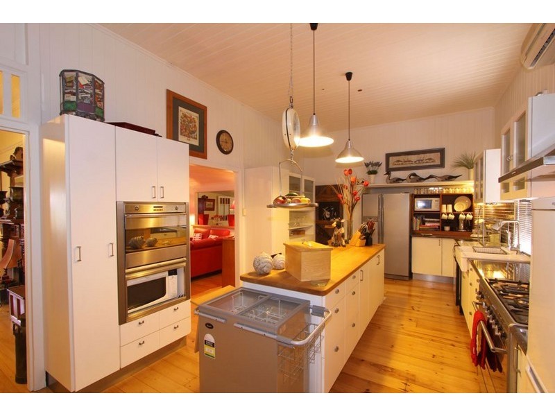 12 Kleins Road, Bundaberg South QLD 4670