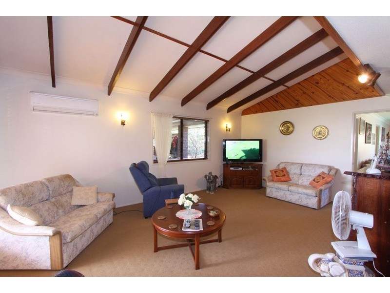 18 Barellan Parade (THE HUMMOCK), Qunaba QLD 4670