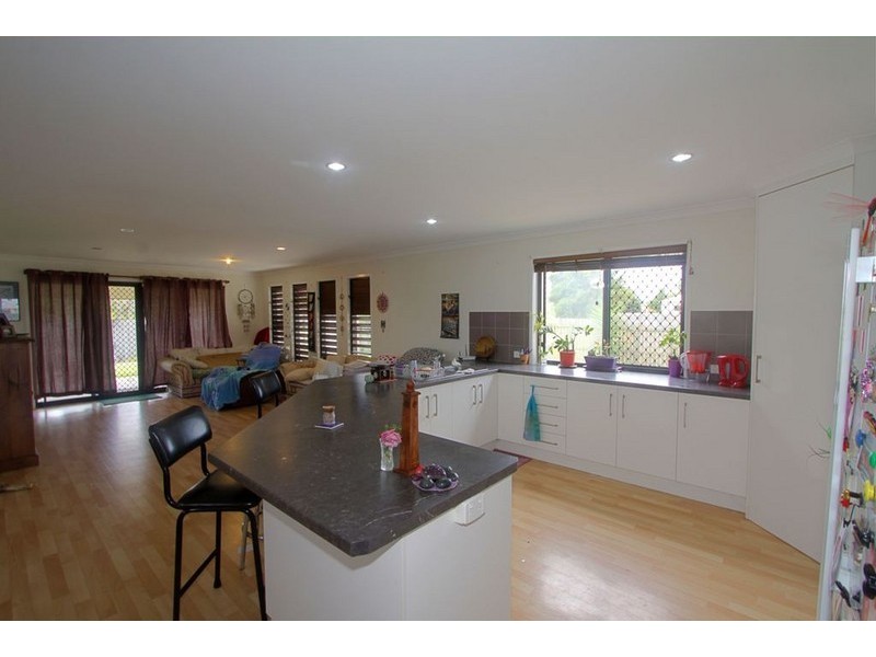 12 Treena Place, Innes Park QLD 4670