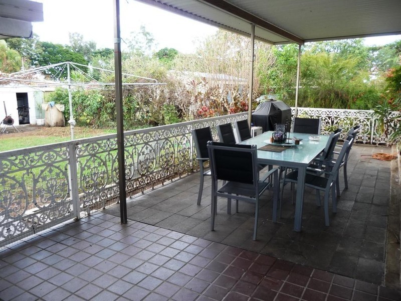 121 Walker Street, Bundaberg West QLD 4670