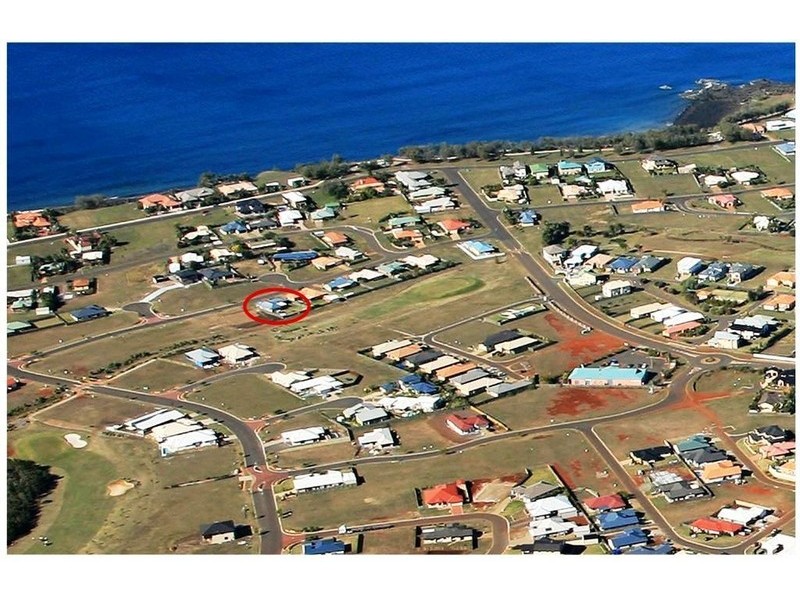 13 Peggy Drive, Coral Cove QLD 4670