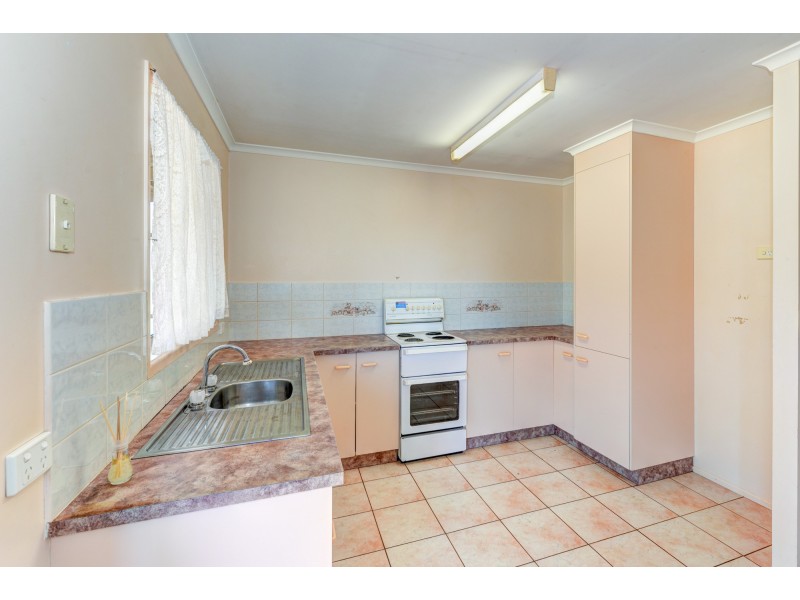 12 Amaroo Crescent, Innes Park QLD 4670