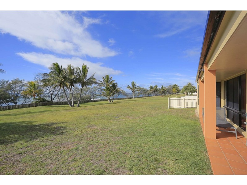 Villa 2, Chantelle Circuit, Coral Cove QLD 4670