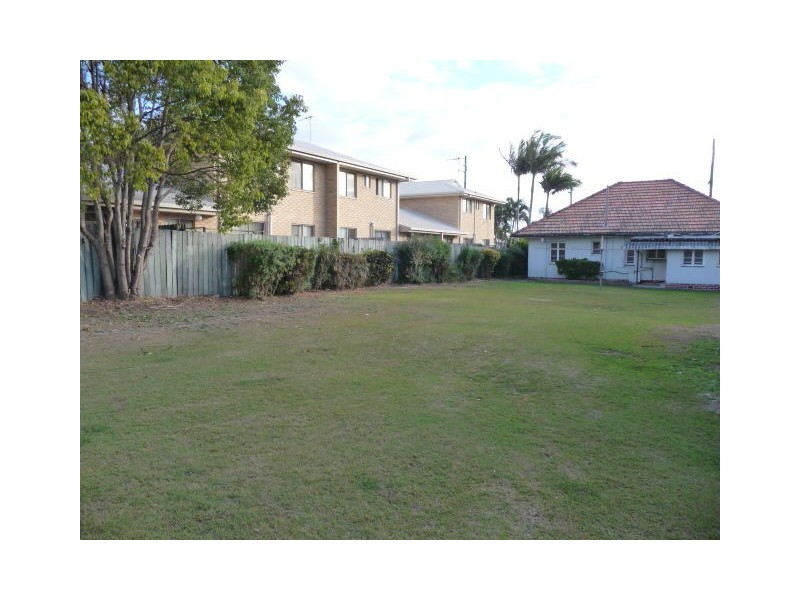 2a Hunter Street, Bundaberg South QLD 4670