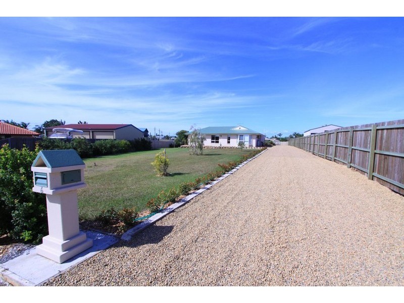 6 Tori Place, Innes Park QLD 4670