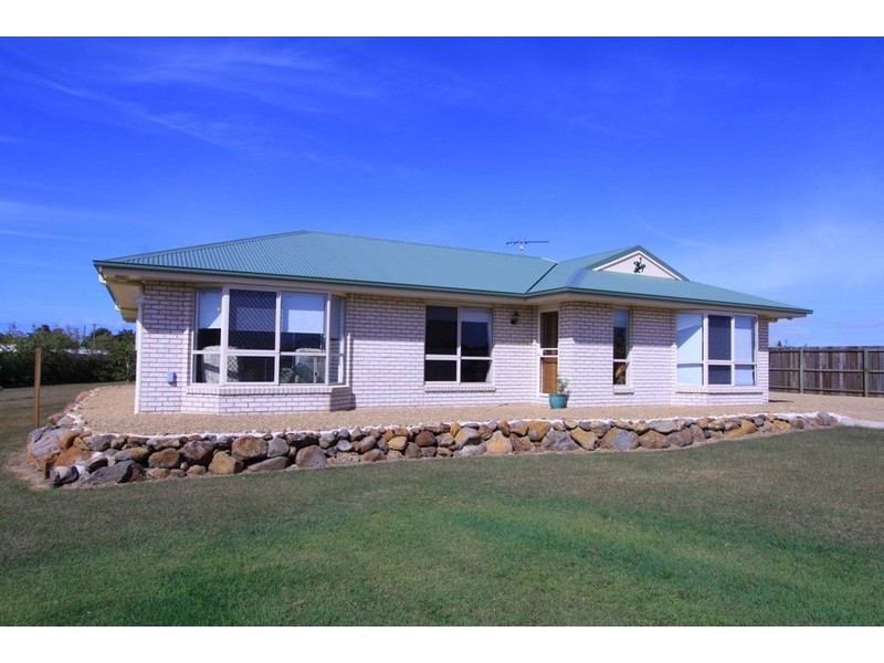 6 Tori Place, Innes Park QLD 4670