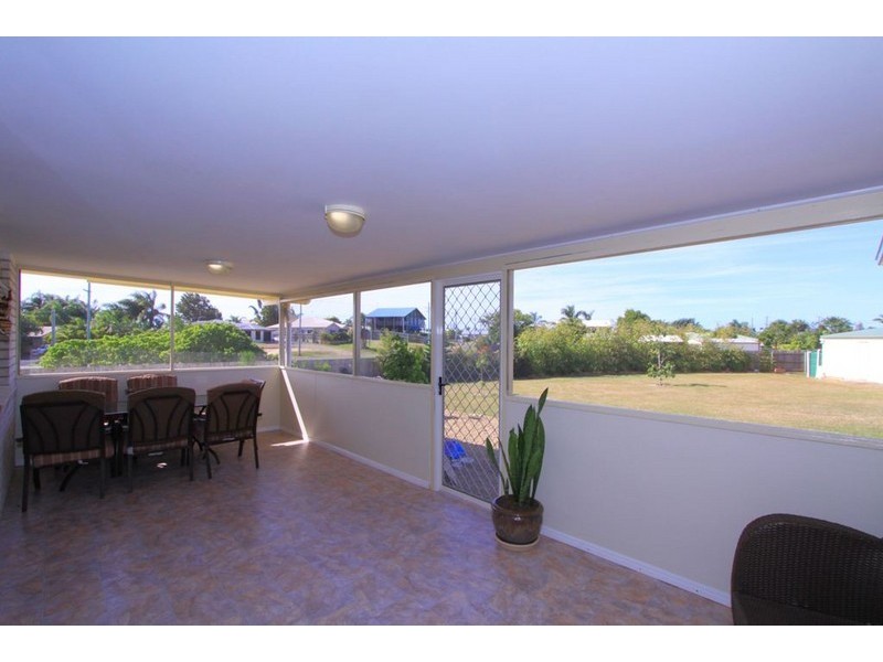 6 Tori Place, Innes Park QLD 4670