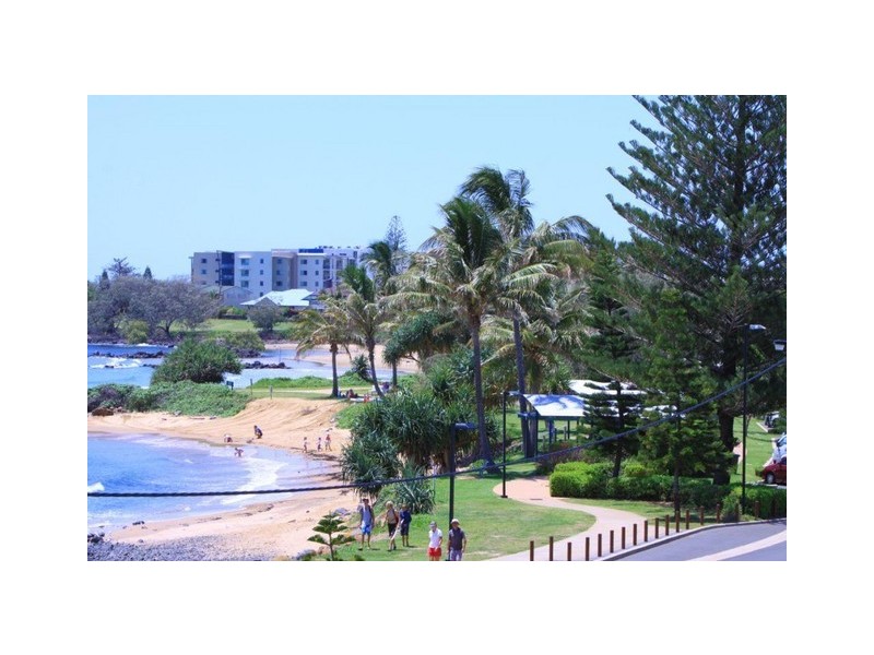 60 Wilfred Street, Bargara QLD 4670