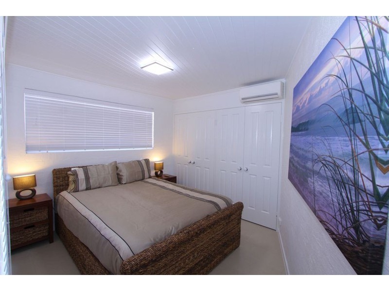 Unit 4 8 Miller Street (The Waves), Bargara QLD 4670