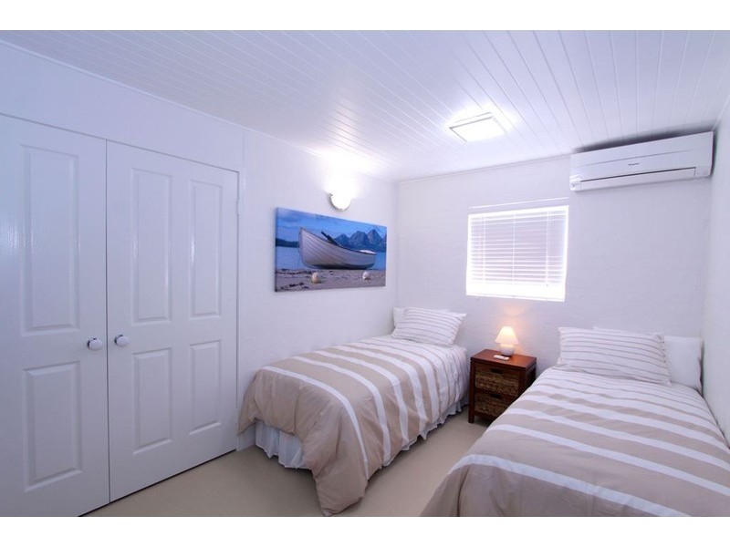 Unit 4 8 Miller Street (The Waves), Bargara QLD 4670