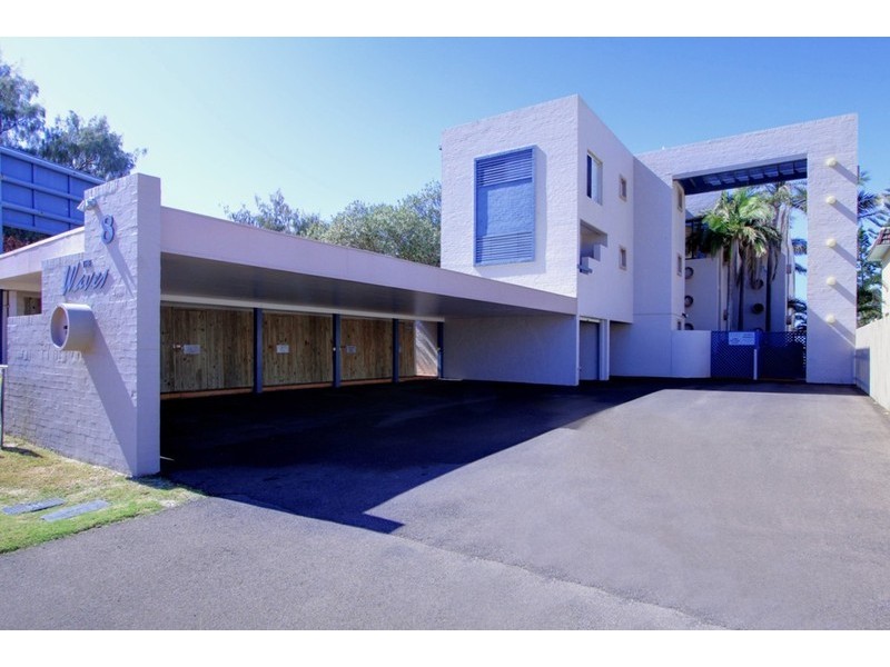 Unit 4 8 Miller Street (The Waves), Bargara QLD 4670