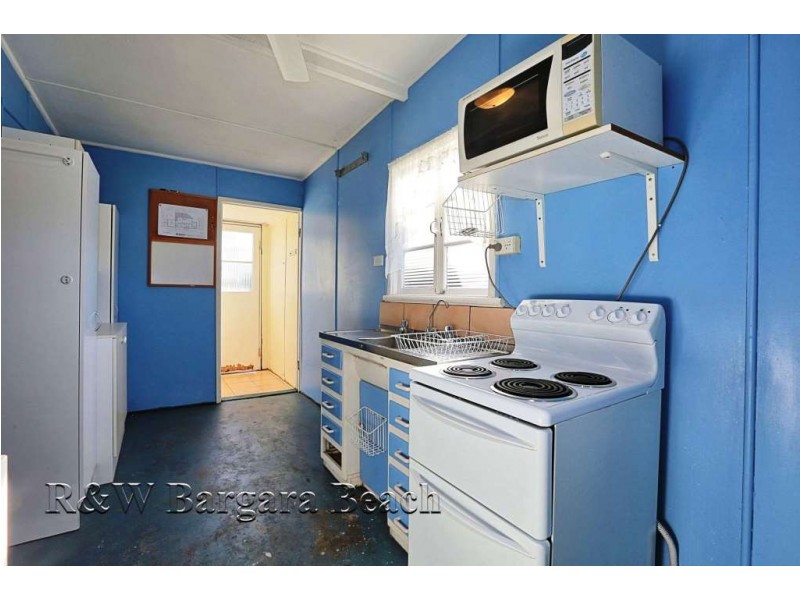 1 Esplanade, Innes Park QLD 4670