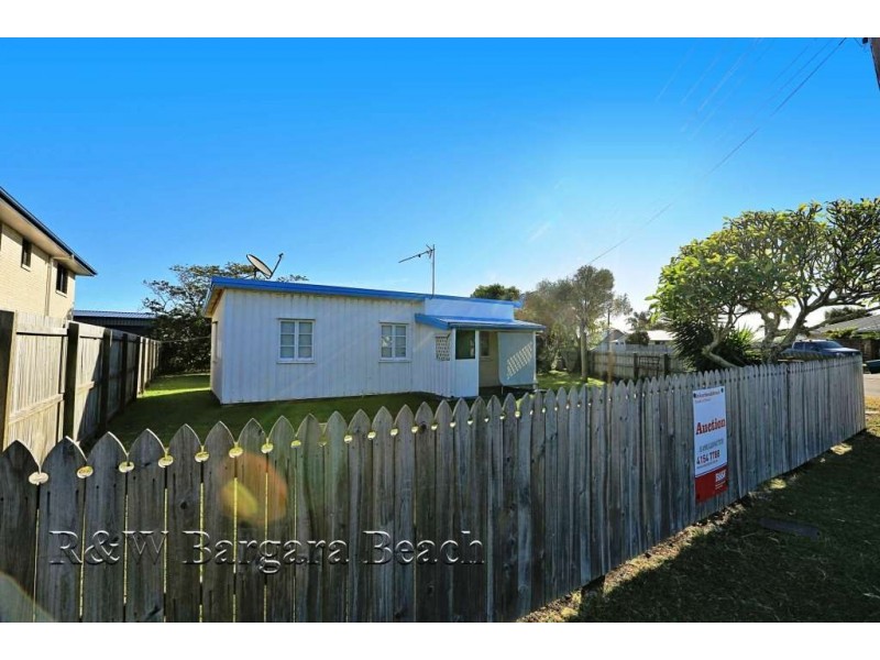 1 Esplanade, Innes Park QLD 4670