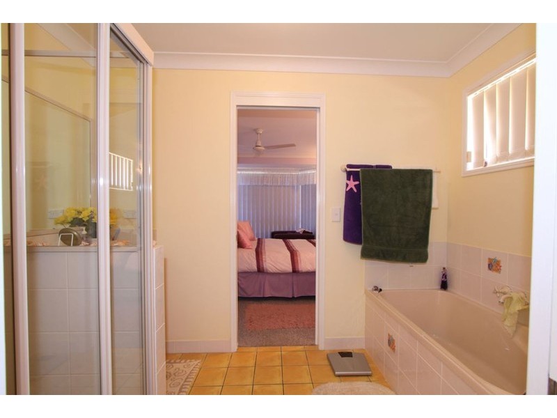 7 Shoreline Crescent, Bargara QLD 4670