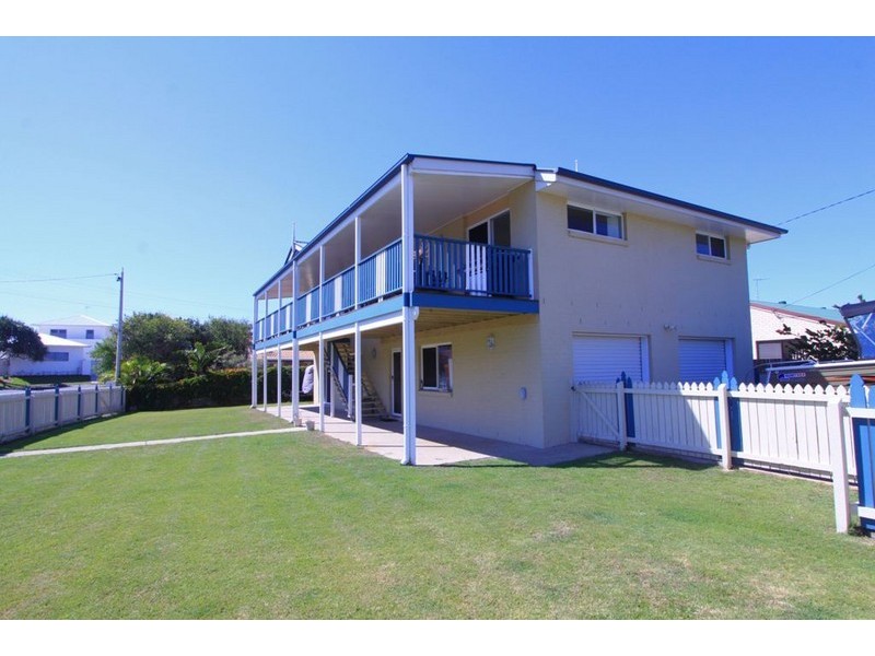 2 Foreshore Parade, Bargara QLD 4670