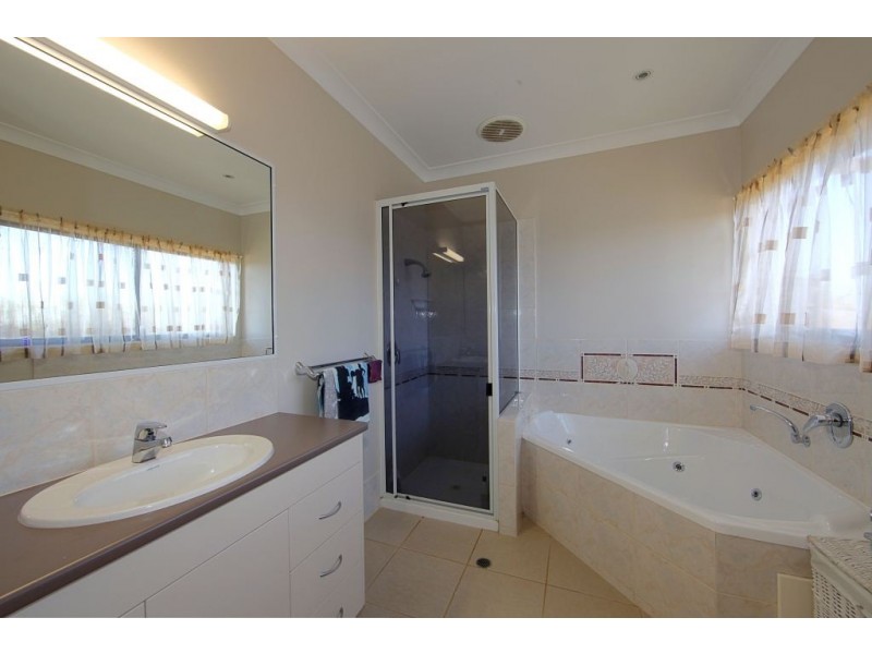 568 Windermere Road, Bargara QLD 4670