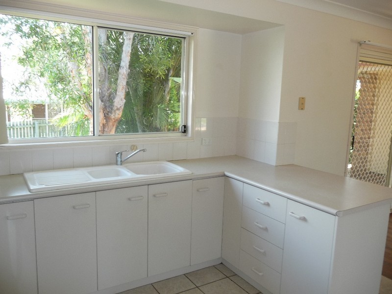 3 Plymouth Street, Bargara QLD 4670