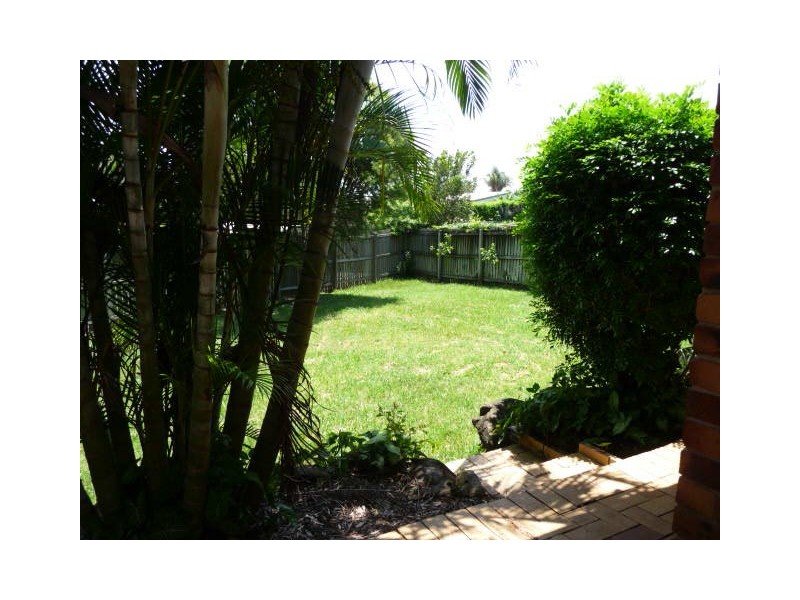 3 Plymouth Street, Bargara QLD 4670